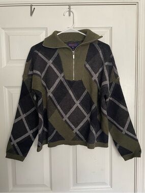 NWT Joseph A Women’s Large Green and Grey Plaid Quarter Zip-Up Sweater